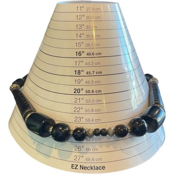 Vintage Black Beaded Necklace With Geometric Design & Lobster Clasp - Picture 2 of 5